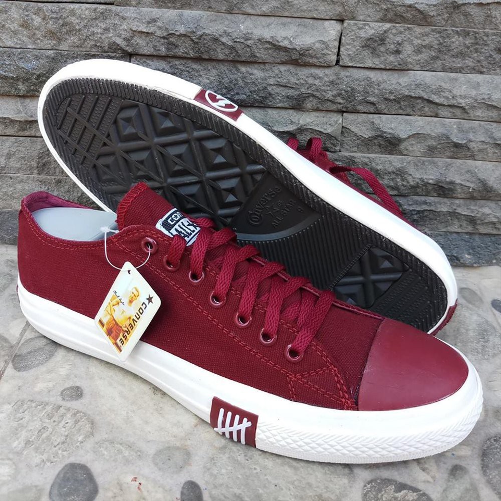 converse chuck taylor 2 maroon