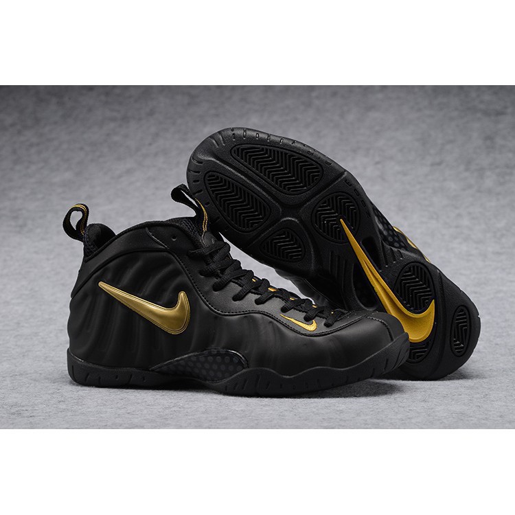 nike air foamposite pro black