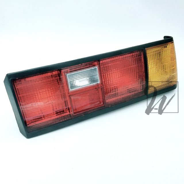 [READY STOCK] Toyota Corolla KE70 KE72 KE75 GL Rear Tail Lamp Lights