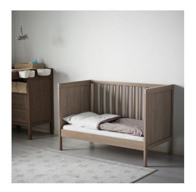 ikea sundvik baby cot