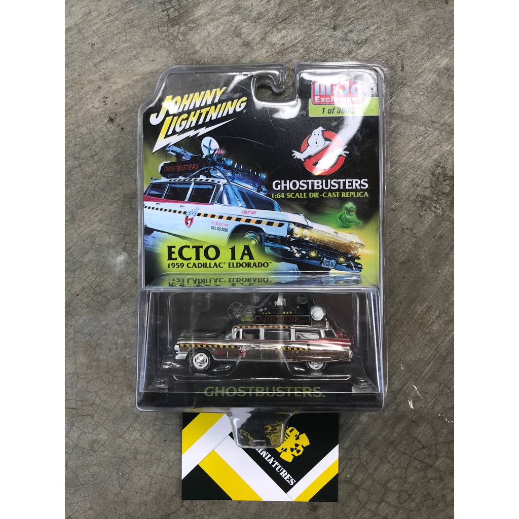 1/64 Johnny Lightning Ghostbusters Ecto 1A Cadillac Eldorado Chrome