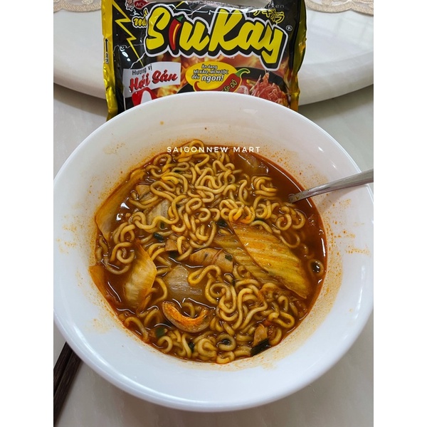 Mi Siu Kay 2 Vi- Siu Kay Instant Noodles 2 Flavor- Hai san/Bo Cay (Spicy Seafood/ Beef) 128g