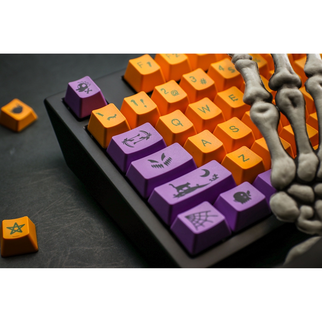  DUCKY 2020 Halloween Limited Edition 108 Key PBT Dye Sub Keycap Set Shopee Malaysia