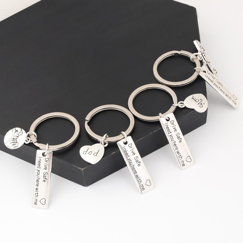 Men Family Jewelry Letters Pendant Keyring Accessories 1Pc Dad Mom Keychain W 
