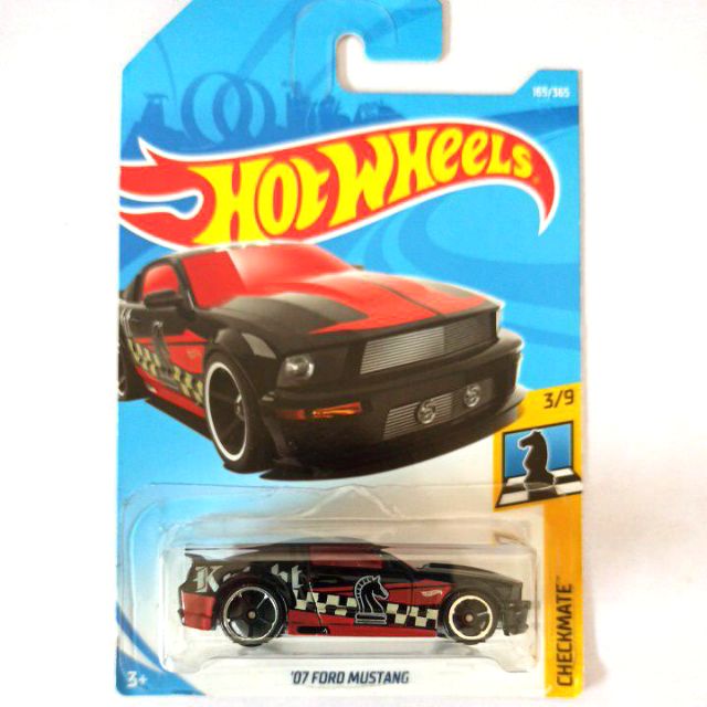 hot wheels 07 ford mustang checkmate