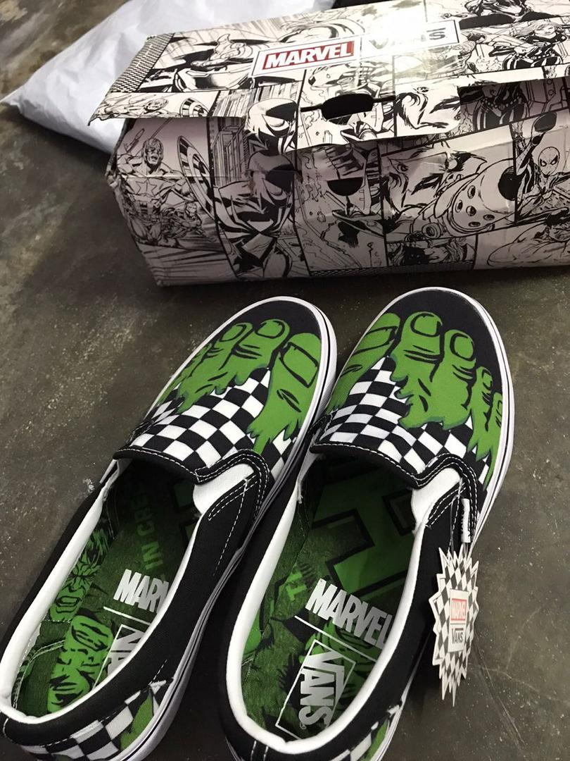 hulk toe vans