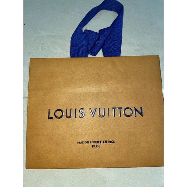 ORIGINAL LOUIS VUITTON PAPER BAG | Shopee Malaysia
