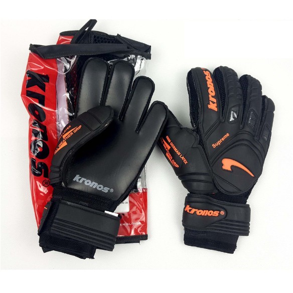 under armour blackout combat assault gloves