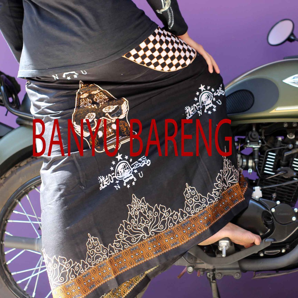Nahdlatul Ulama Wayang Mountain Batik Sarong - Mountain Motif Sarong - Muslim Clothing Sogan Batik Sarong