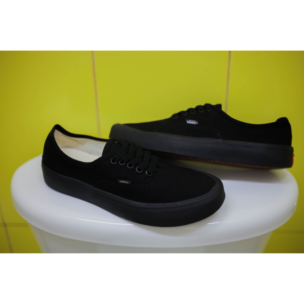 vans authentic all black
