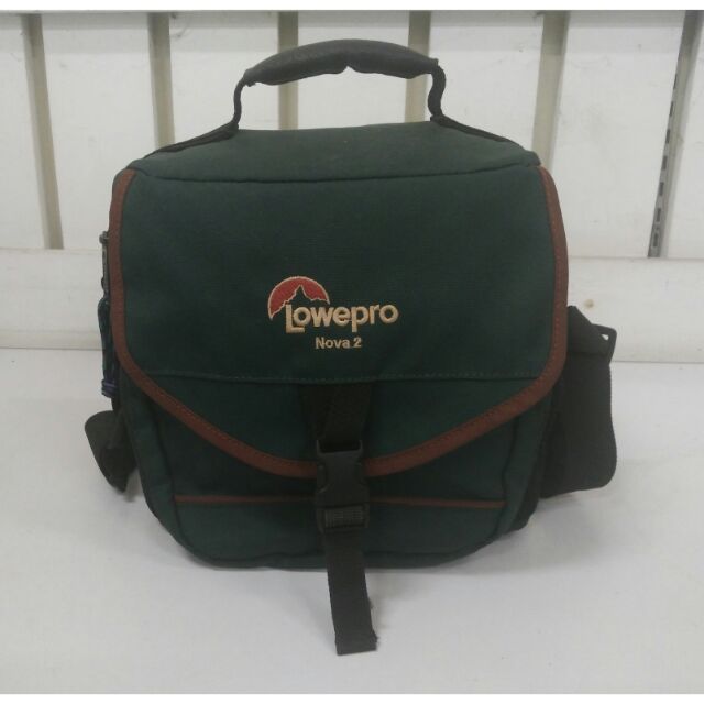 lowepro nova 2