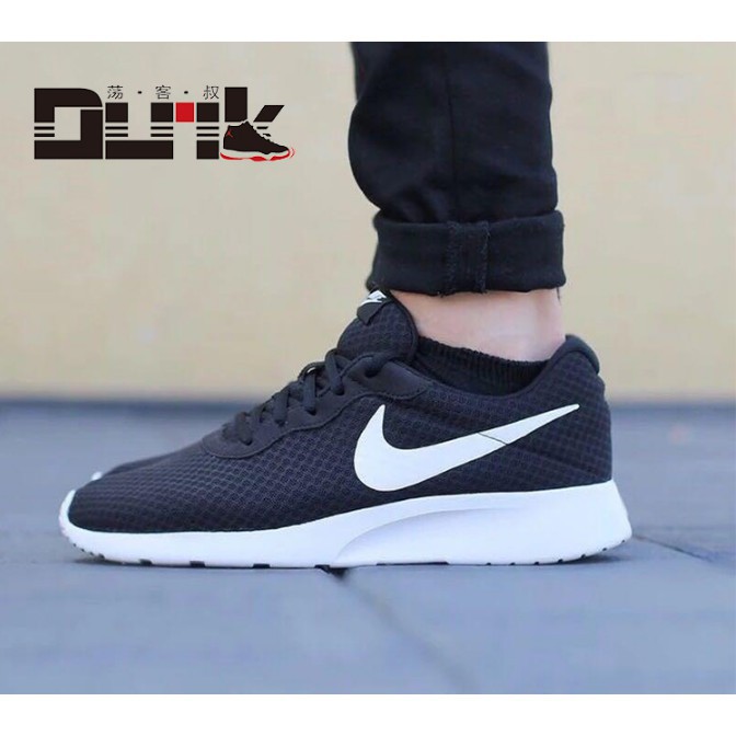 men's tanjun se casual sneakers