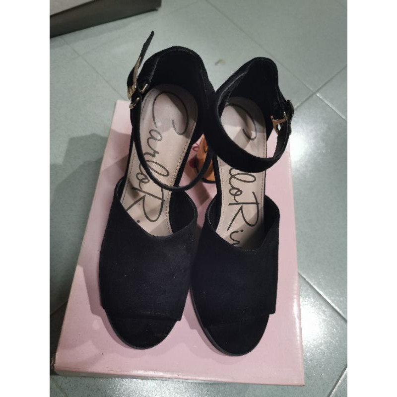 Pre-loved Shoes (as Per Pictures) | Shopee Malaysia