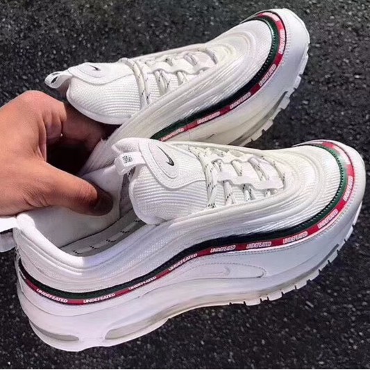 air max 97 x undefeated