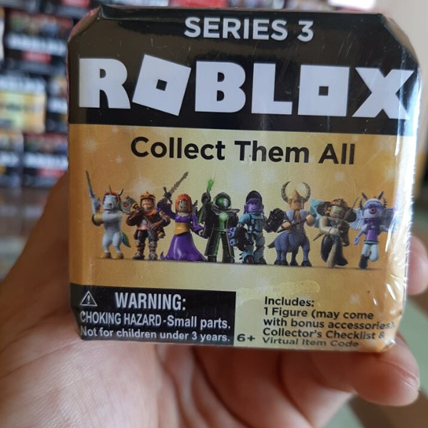 Roblox Toy Box Series 3 Genuine With Code Random Box Celebrity 1 Box Shopee Malaysia - random roblox toy codes