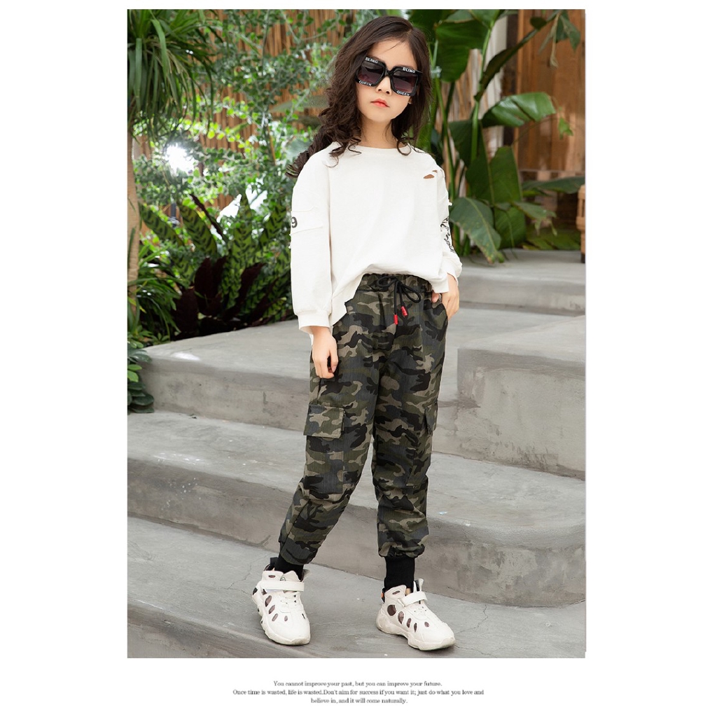 girls camouflage trousers