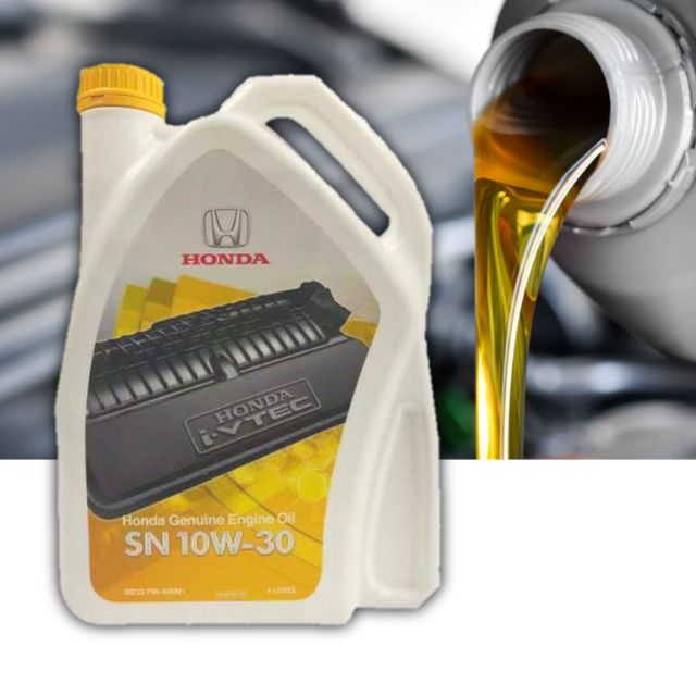 Honda Genuine Semi Synthetic Engine SN 10W30 Engine Oil 4 Litre