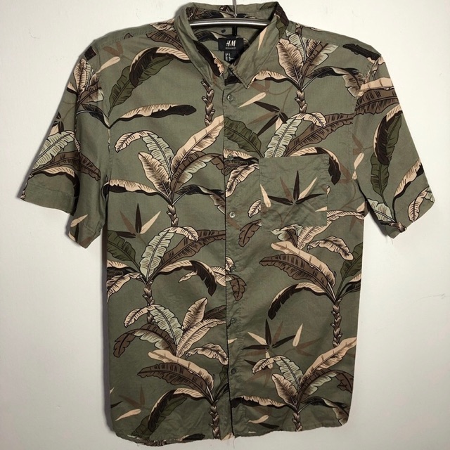 h&m hawaiian shirt