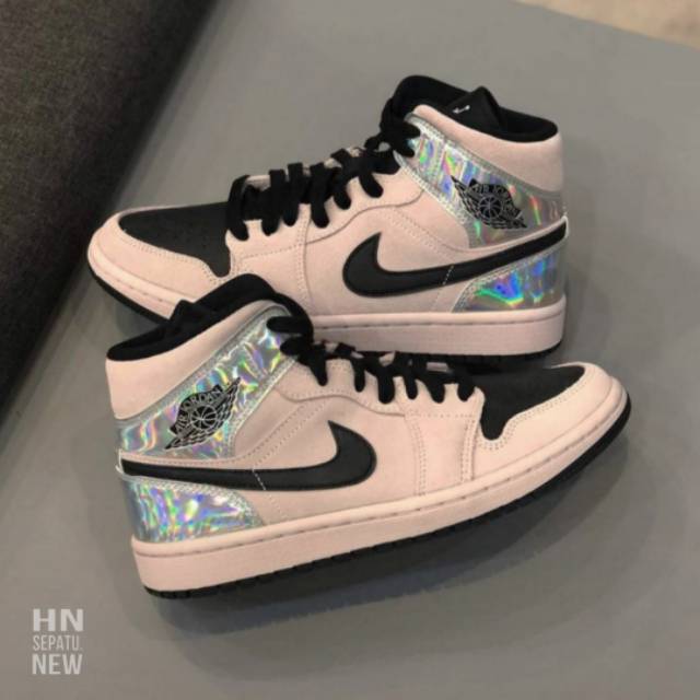 jordan 1 mid dirty powder iridescent