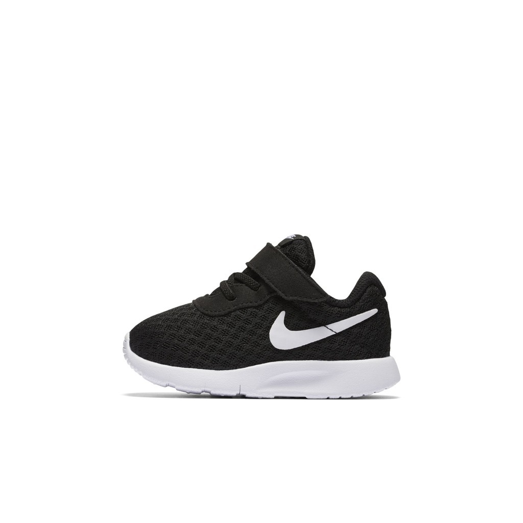 nike tanjun 22
