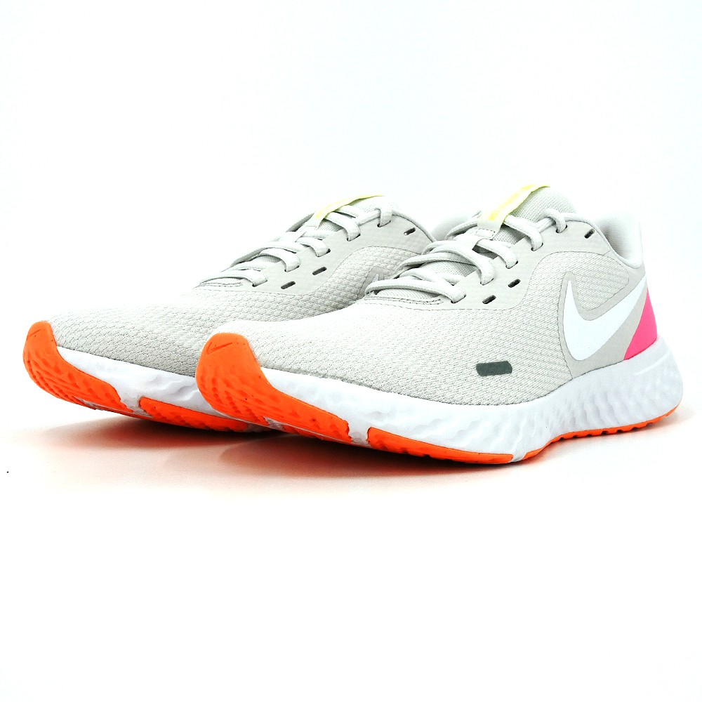 Nike Revolution 5 Women's Sports 