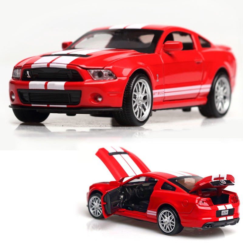 mustang diecast