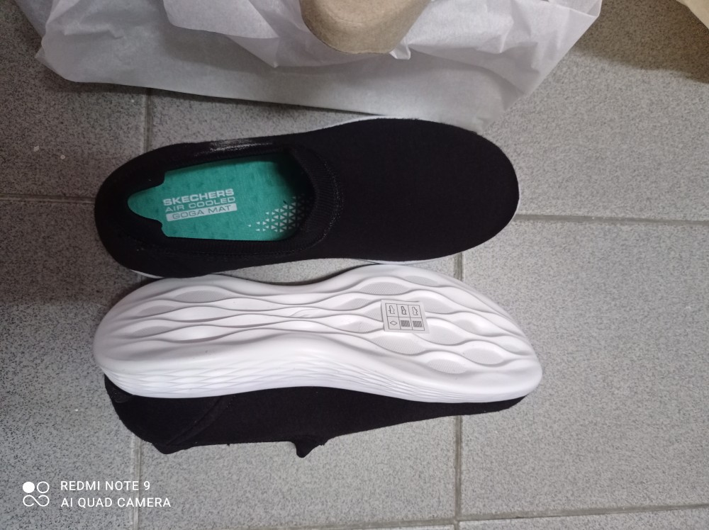 skechers 15821