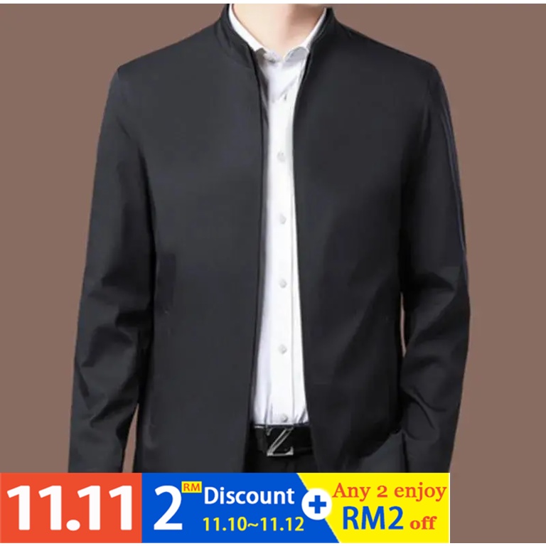 The grandfather of the lapel solid color business wore a casual spring stand collar and a memo solid color autumn jacket