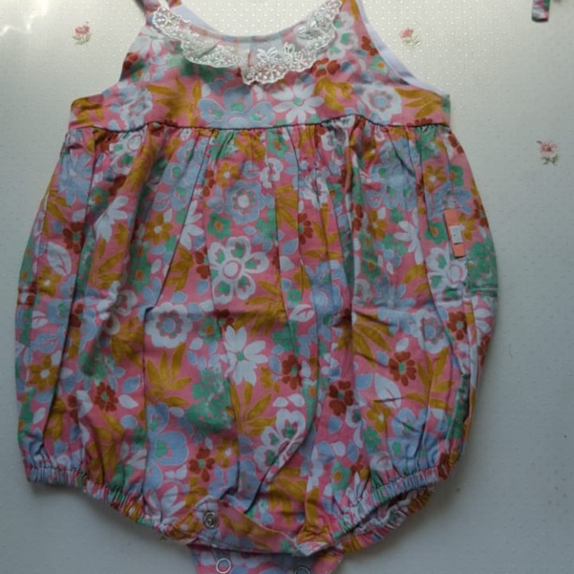 Baby jumper prelovedGirl