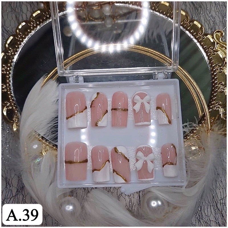 Fake nails ( box 10pcs + nail glue + sticker silicon + nail files