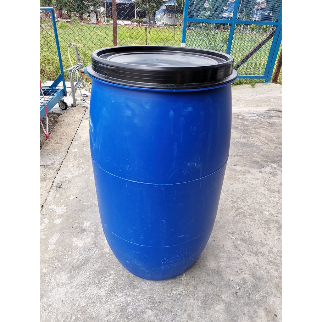 Tong drum biru