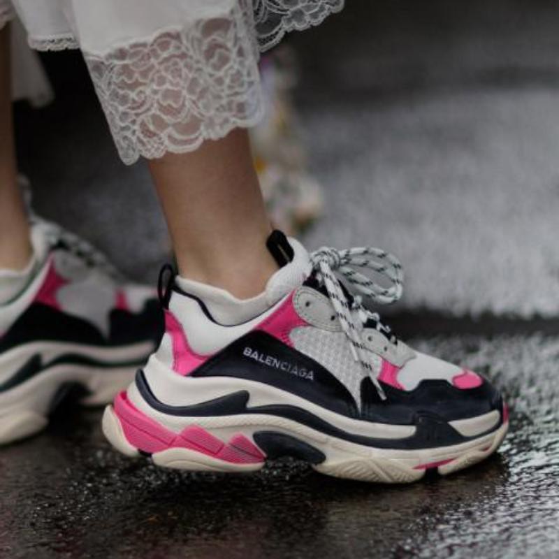 balenciaga triple s black pink