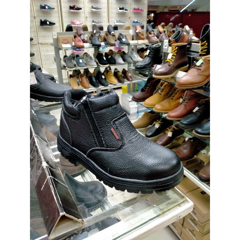 converse original Safety Shoes ( Ready Stock ) Fast Delivery Mid