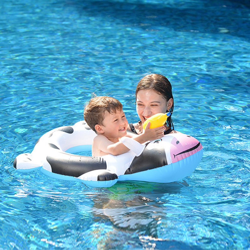 pool float with water gun