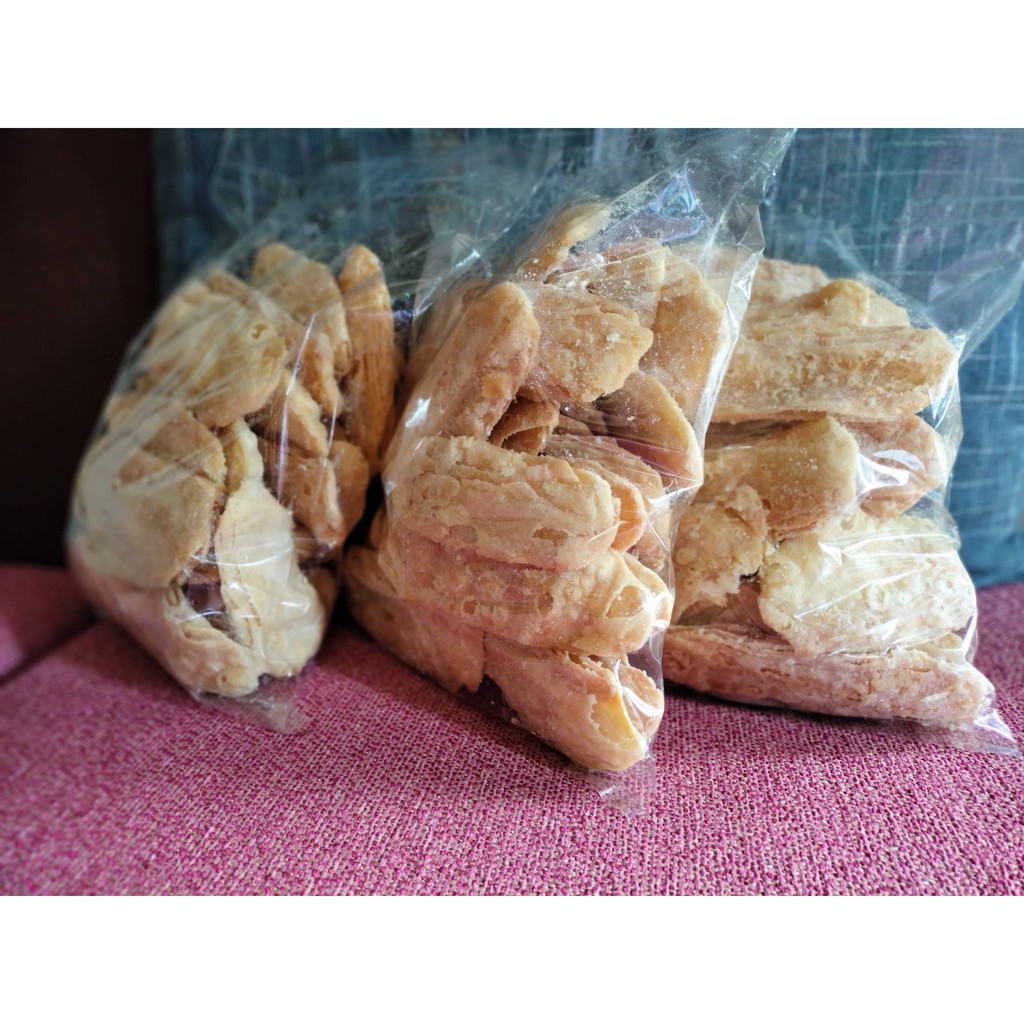 Buy KUIH LIDAH BUAYA/KUIH TIRAM/LAZAT KUIH KAPAL TERBANG 