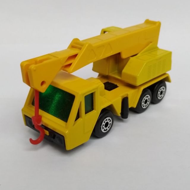 matchbox crane truck