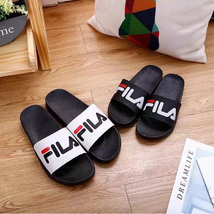 sandal fila perempuan