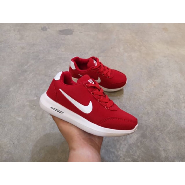 nike kids red shoes