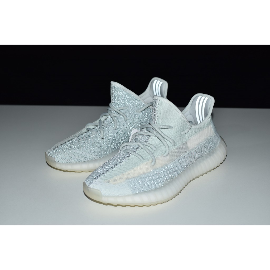 FIRST IMPRESSION ADIDAS YEEZY 350 V2 CLOUD WHITE