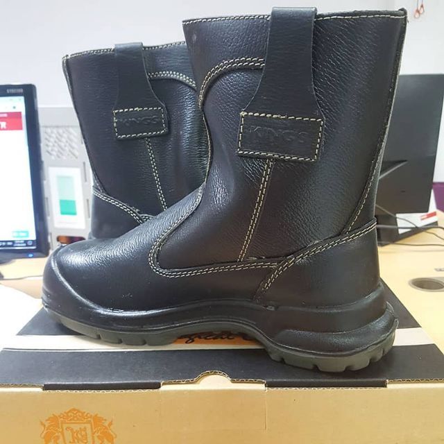 black pull up work boots