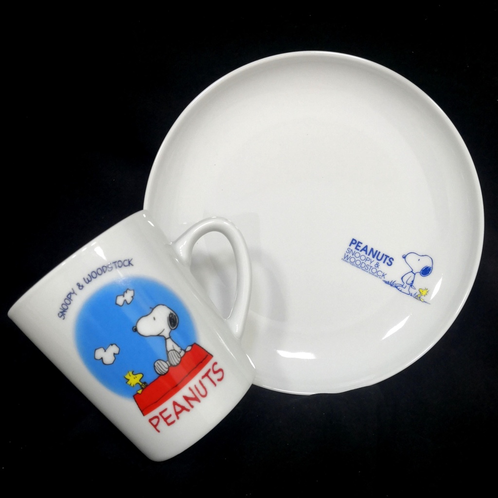 2 X Original Peanuts Woodstock Snoopy collectible plate mug set
