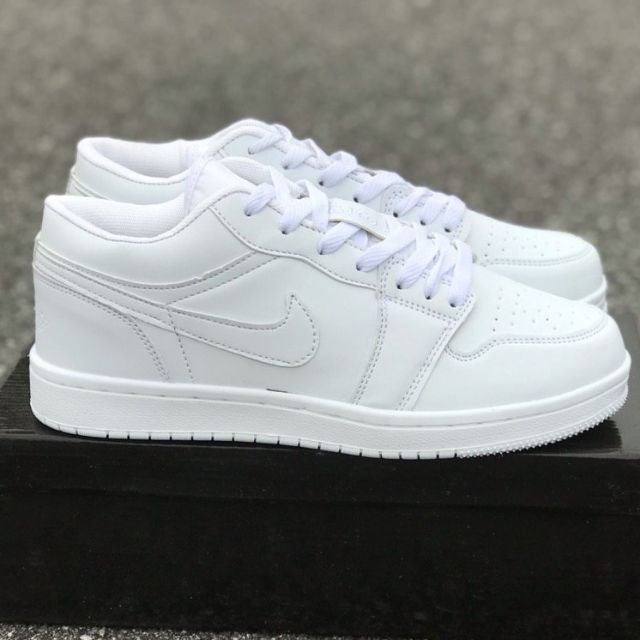 nike low cut