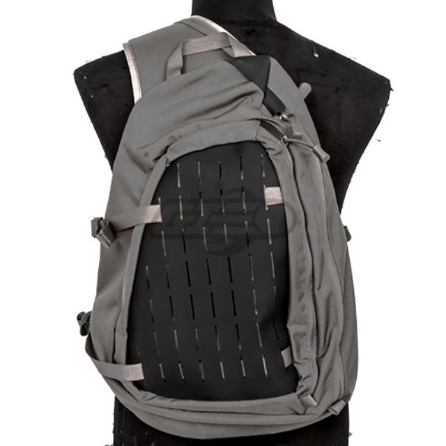 condor sling backpack