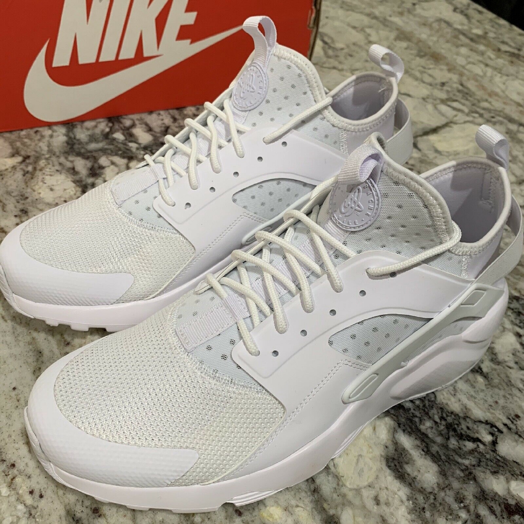 nike huarache ultra triple white