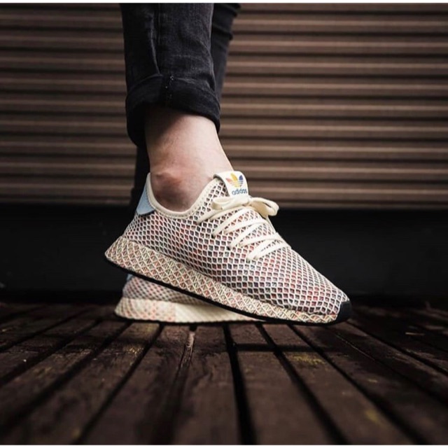 adidas deerupt pride