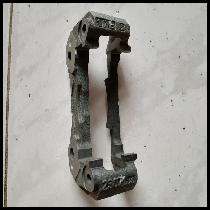 Isuzu Panther Ori Front Brake Caliper Bracket Support Brackets Shopee