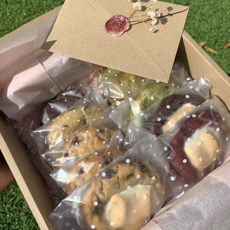 Amora Soft Cookies Assorted Flavours, Customisable Selection, Perfect Gift