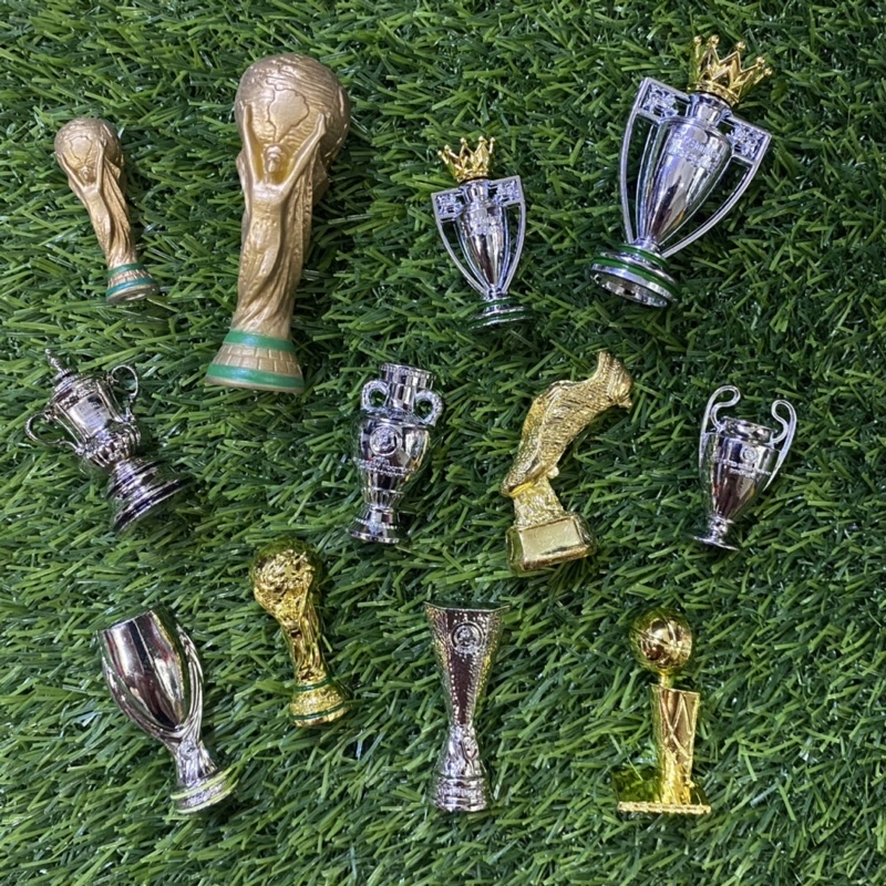 Figures Miniature Trophies Football Cups Football Trophy Mini Size Mini Cups Football Collectibles Football Collections Football Knick-knacks Hobbies Collections Souvenirs Memorabilia Football Merchandise