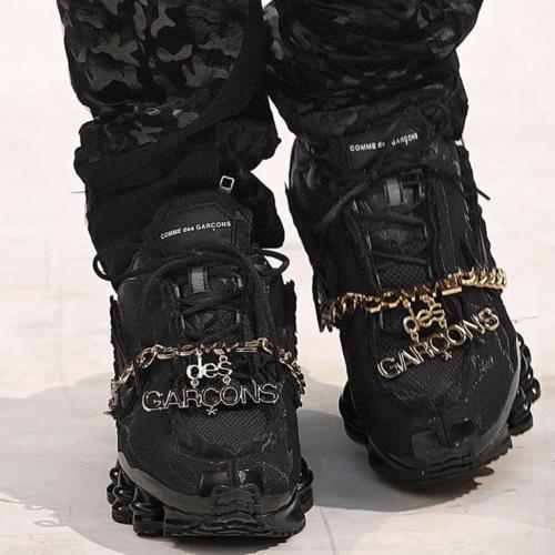 white nike edition cdg shox tl sneakers