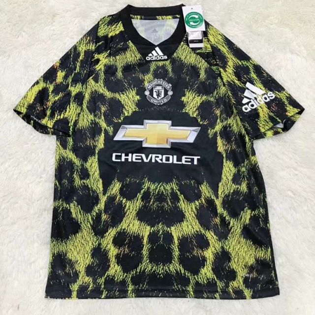 manchester united ea sports jersey